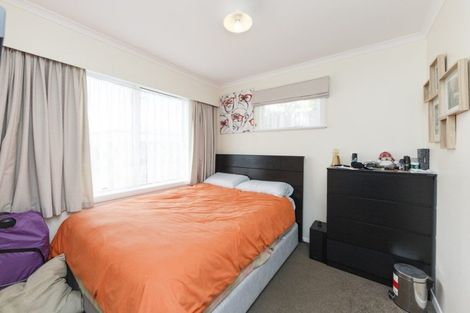 Photo of property in 17 Kaituna Street, Milson, Palmerston North, 4414