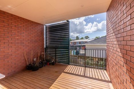 Photo of property in 12/59 Spring Street, Onehunga, Auckland, 1061