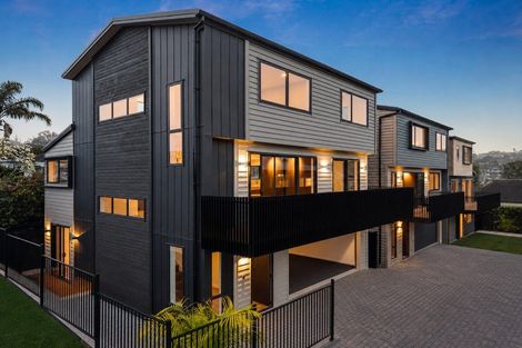 Photo of property in 3 Matipo Road, Mairangi Bay, Auckland, 0630