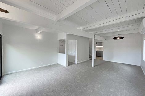 Photo of property in 242b Tinakori Road, Thorndon, Wellington, 6011