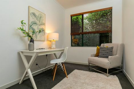 Photo of property in 4 Wharepapa Place, Albany, Auckland, 0632