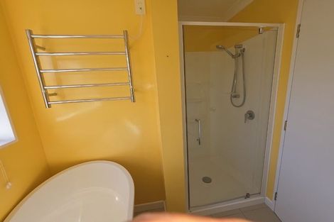 Photo of property in 5 Simcox Street, Otaki Beach, Otaki, 5512