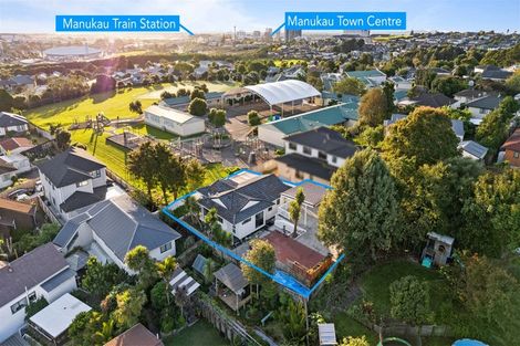 Photo of property in 15a Correa Court, Goodwood Heights, Auckland, 2105