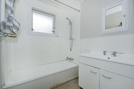 Photo of property in 4 Raurimu Avenue, Onerahi, Whangarei, 0110