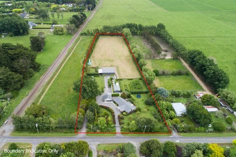 Photo of property in 33 Cloverlea Road, Westbrook, Palmerston North, 4475