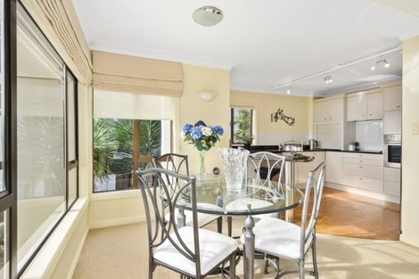 Photo of property in 6/277 Tamaki Drive, Kohimarama, Auckland, 1071