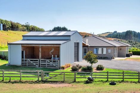 Photo of property in 140 Webber Road, South Head, Helensville, 0874