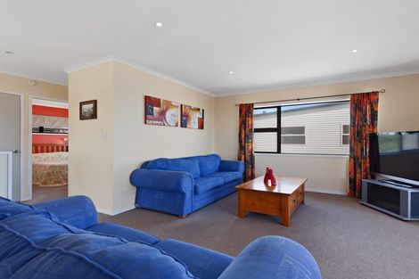 Photo of property in 24b Karewa Parade, Papamoa Beach, Papamoa, 3118