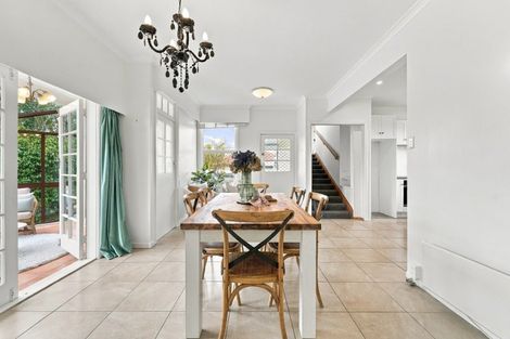 Photo of property in 3 Dickson Crescent, Saint Johns Hill, Whanganui, 4500