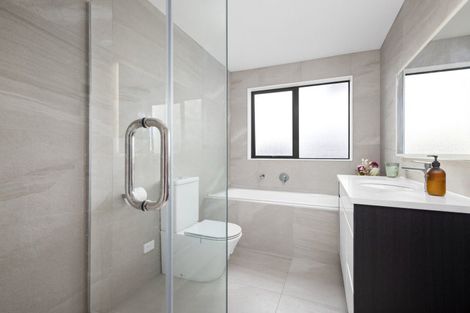 Photo of property in 54 Eighth View Avenue, Beachlands, Auckland, 2018