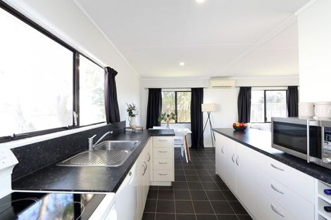 Photo of property in 906a Lyell Street, Akina, Hastings, 4122