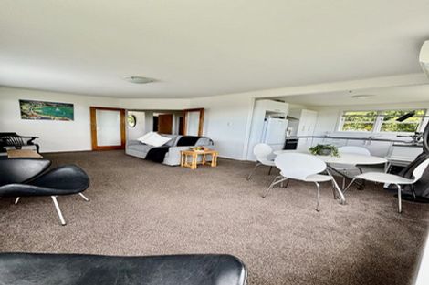 Photo of property in 17 Seatoun Heights Road, Miramar, Wellington, 6022