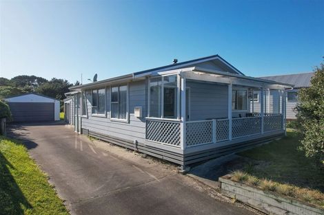 Photo of property in 626 Waitarere Beach Road, Waitarere Beach, Levin, 5510
