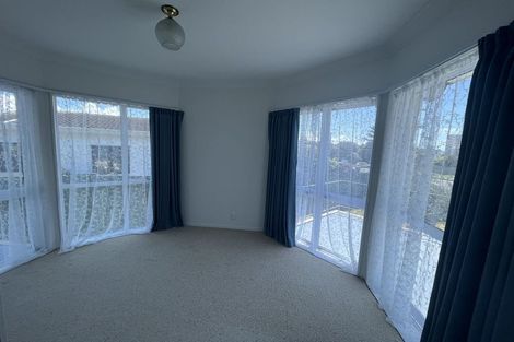 Photo of property in 1/5 Fenwick Avenue, Milford, Auckland, 0620