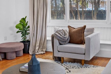 Photo of property in 6 Outram Street, Ahuriri, Napier, 4110