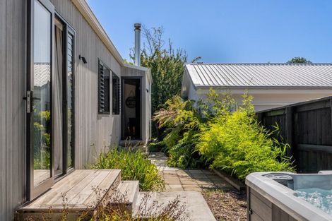 Photo of property in 51 Grant Road, Whataupoko, Gisborne, 4010