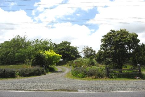 Photo of property in 572 Great South Road, Rosehill, Papakura, 2113