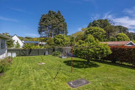 Photo of property in 20 Rimu Street, Waikanae, 5036