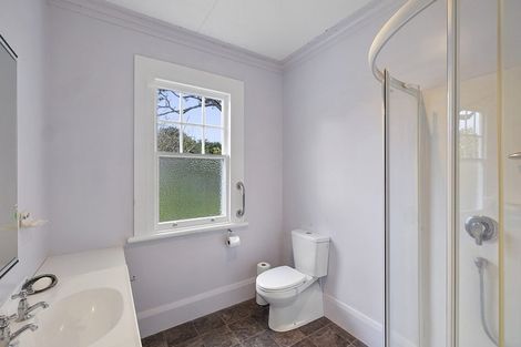 Photo of property in 17 Barrett Street, Westown, New Plymouth, 4310