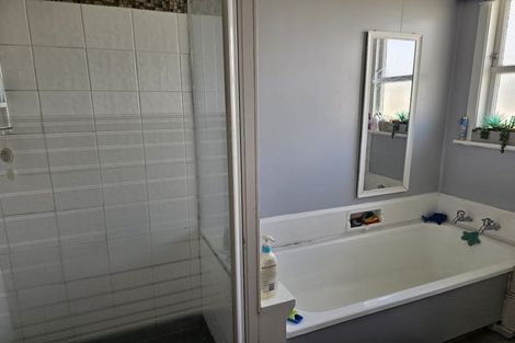 Photo of property in 2 Wavell Crescent, Lansdowne, Masterton, 5810