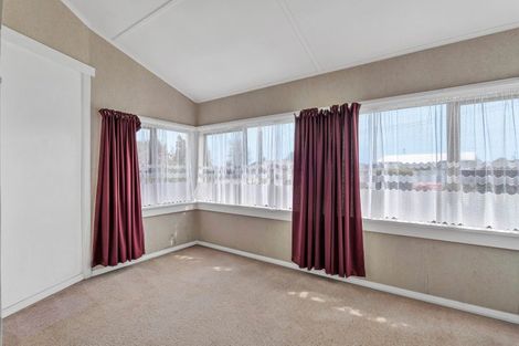 Photo of property in 86 Stanners Street, Eltham, 4322