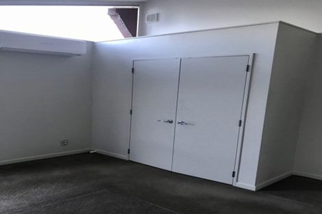 Photo of property in 8/36 Dee Street, Island Bay, Wellington, 6023