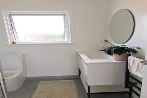 Photo of property in 1/11 Dinglebank Road, Mount Wellington, Auckland, 1060