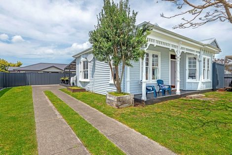 Photo of property in 16 Redmond Street, Elgin, Gisborne, 4010