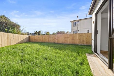 Photo of property in 40b Trentham Road, Papakura, 2110