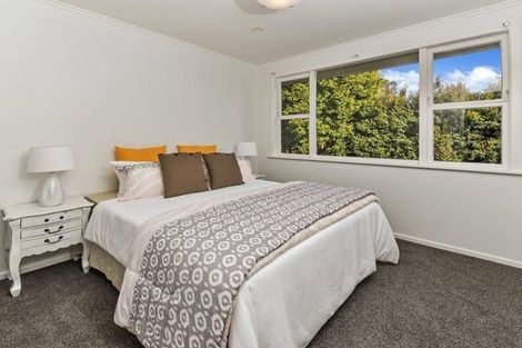 Photo of property in 2/14 Selwyn Crescent, Forrest Hill, Auckland, 0620