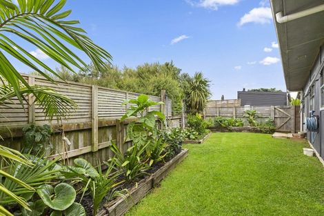 Photo of property in 20d Manukau Road, Raglan, 3225