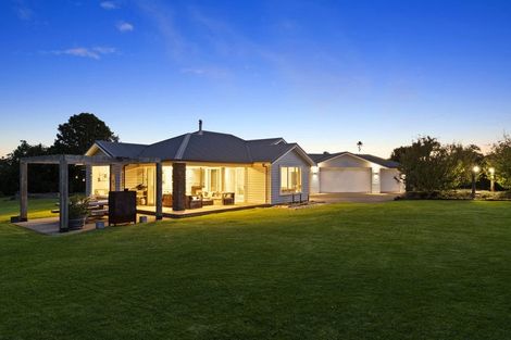 Photo of property in 1557 Waiuku Road, Waiuku, 2681