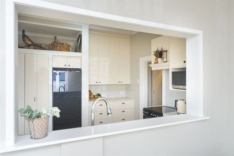 Photo of property in 104 Sherwill Street West, Feilding, 4702