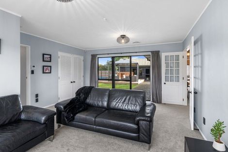 Photo of property in 16 Homewood Avenue, Levin, 5510