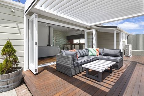 Photo of property in 11 Buick Street, Petone, Lower Hutt, 5012