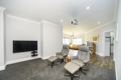 Photo of property in 52 Highland View Drive, Tokomaru, Palmerston North, 4474