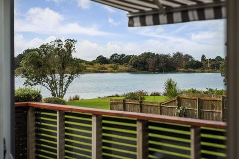 Photo of property in 32 Roretana Drive, Athenree, Waihi Beach, 3177