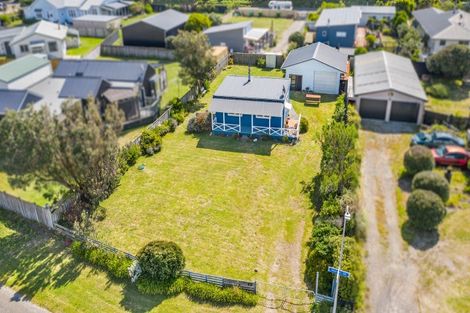 Photo of property in 10 Mahuri Street, Himatangi Beach, Foxton, 4891