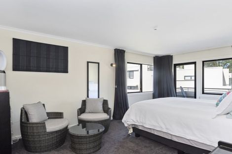 Photo of property in 4/2 Sixth Avenue, Tauranga, 3110