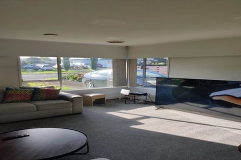 Photo of property in 20 Sunnypark Avenue, Rosehill, Papakura, 2113