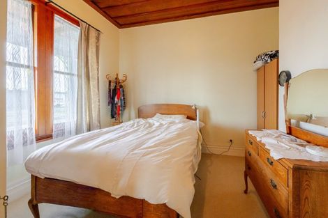 Photo of property in 19 Saint Clair Street, Takapau, 4203