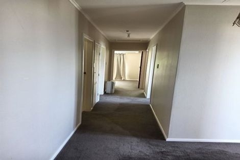 Photo of property in 7 Hibiscus Grove, Maungaraki, Lower Hutt, 5010