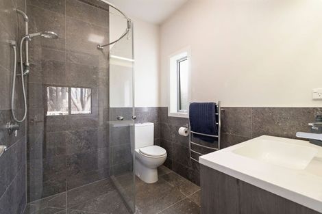 Photo of property in 2 Innes Place, Arrowtown, 9302