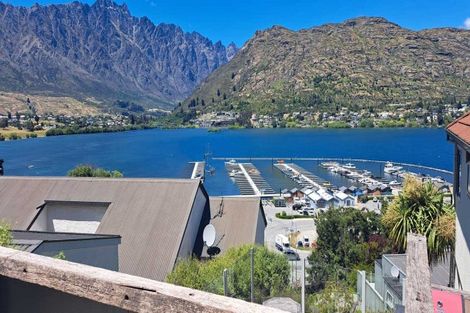 Photo of property in 15a Marina Drive, Frankton, Queenstown, 9300
