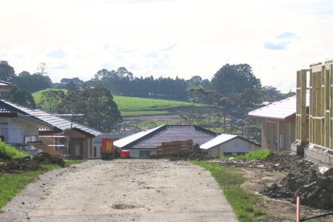 Photo of property in 27 Leafield Crescent, Henderson, Auckland, 0612