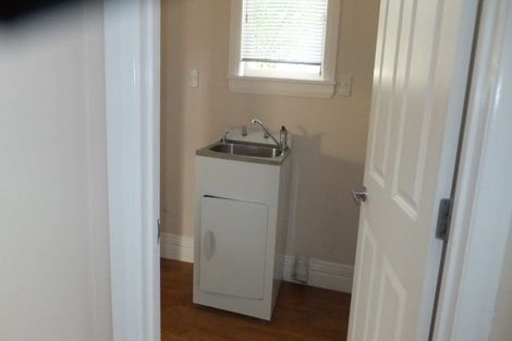 Photo of property in 87 Fisher Avenue, Beckenham, Christchurch, 8023