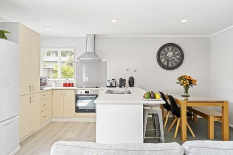 Photo of property in 57 Browning Street, Leamington, Cambridge, 3432