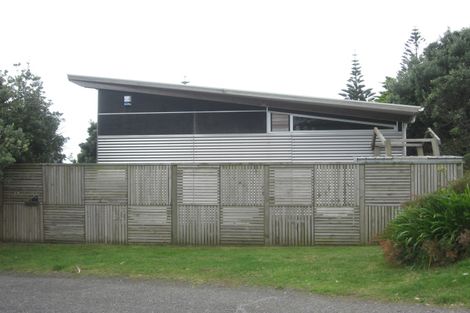 Photo of property in 24a Arawa Street, Raumati Beach, Paraparaumu, 5032
