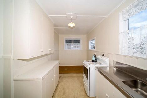 Photo of property in 6 Laurent Vc Street, Hawera, 4610