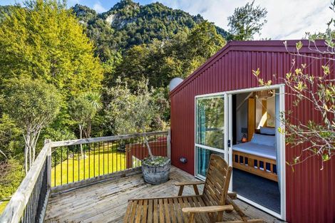 Photo of property in 17 Tall Tree Lane, Mount Creighton, Queenstown, 9371